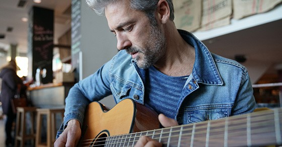 Guitar player help full access Guitar player help full access