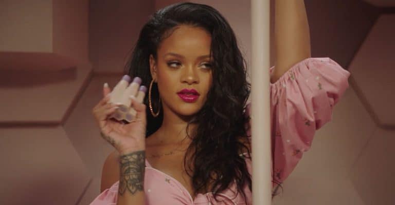 15 Highest Paid Singers In The World 2025 - Music Industry How To