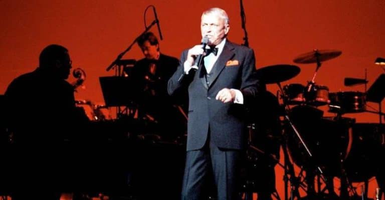 What Is Easy Listening Music? 9 Top Examples and History - Music ...