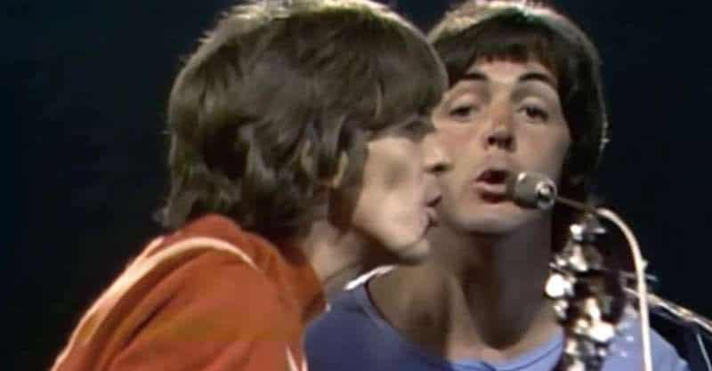 32 Best Walkout Songs Ever All Make A Big Entrance Music Industry 