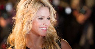 10 Richest Female Singers In The World - Music Industry How To