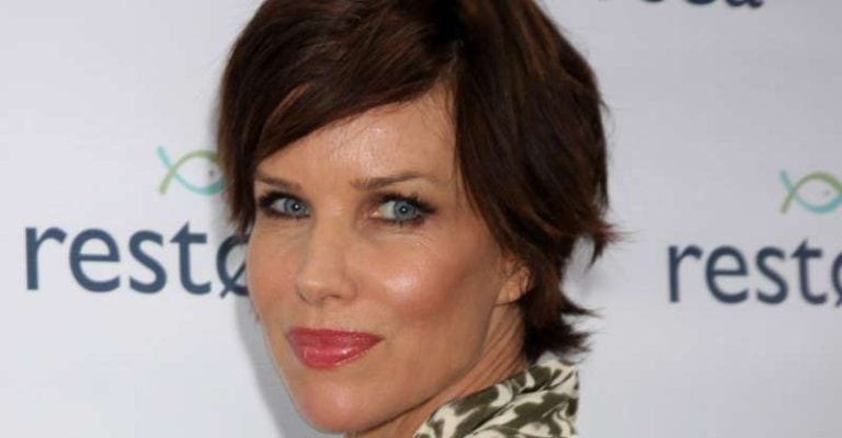 27 Best Female Country Singers Of The 2000s - Music Industry How To