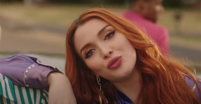 19 Best Young Female Country Singers - Music Industry How To